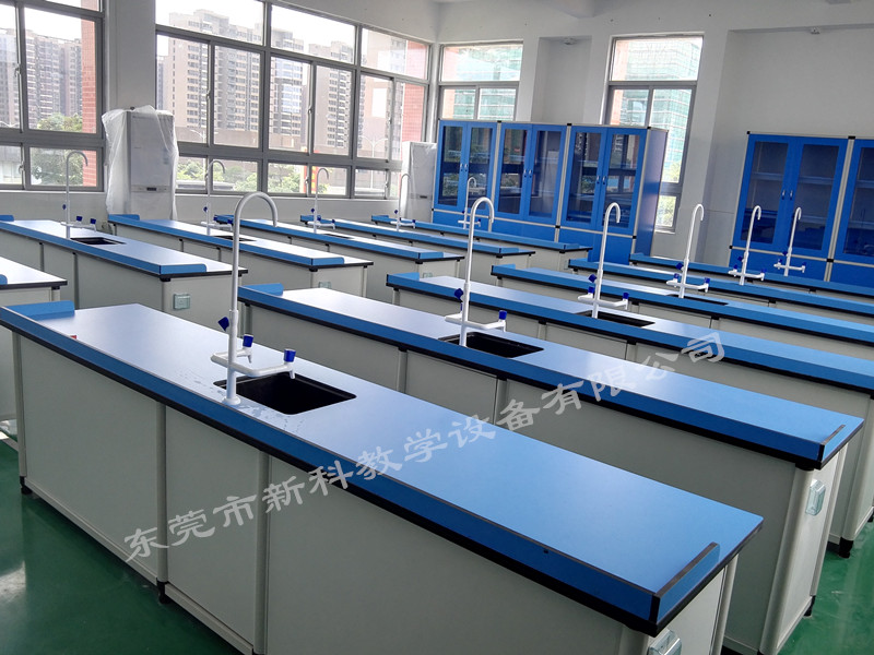 <a href='http://m.laleng.cn/chanpin/53-1.html' target='1' style='font-size:18px; font-weight:bold; color:#000000;'>科學實驗室</a>廠家